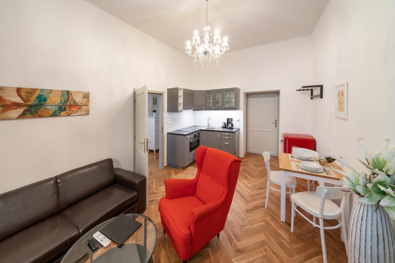 Apartment Old Town - Skorepka *